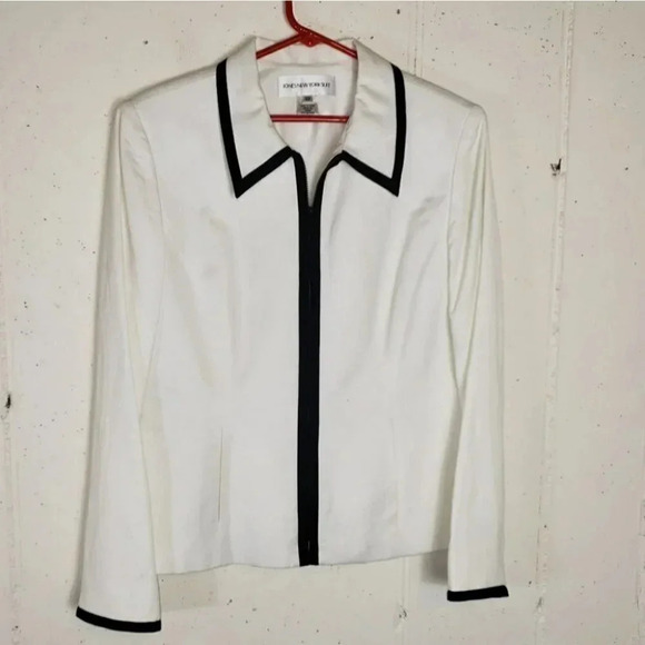 Jones NY‎ 10 white/black trim front zip linen blend blazer/jacket - Picture 1 of 7